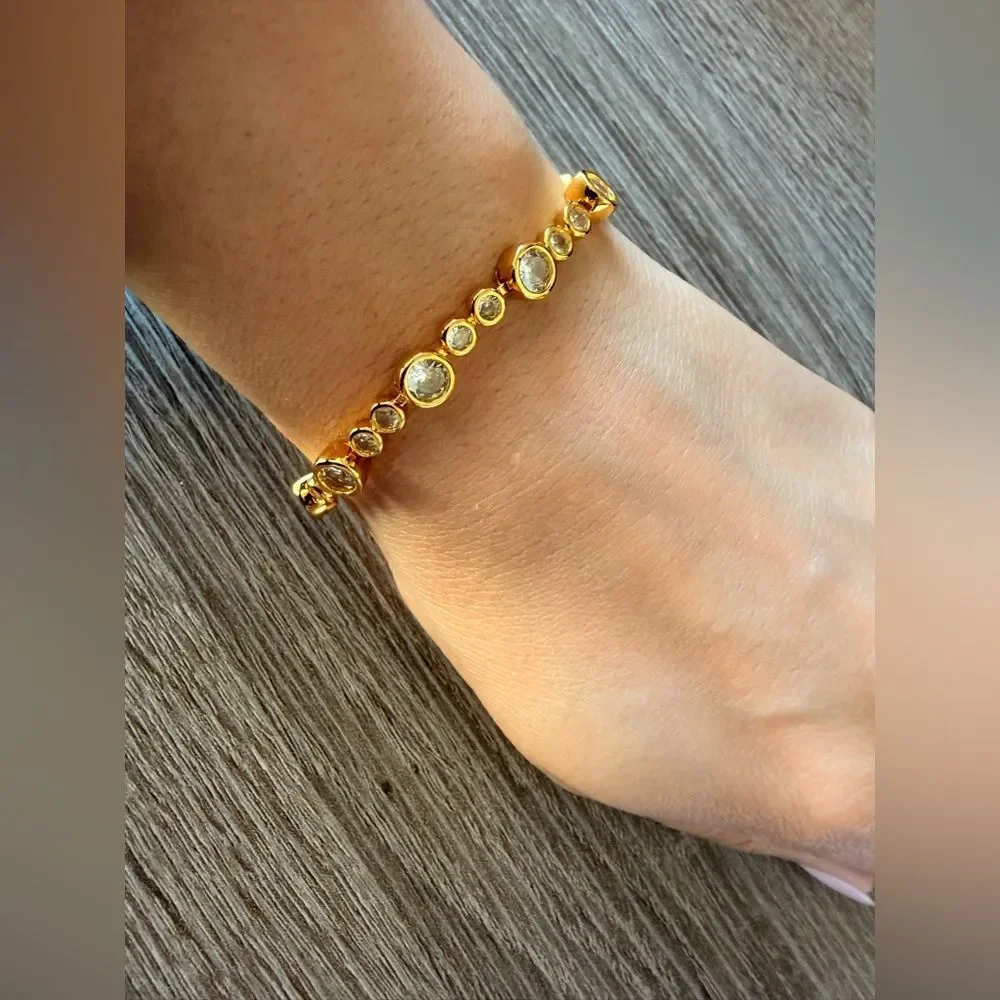 Elegant bezel settings tennis bracelet N1205 - Picture 4 of 4